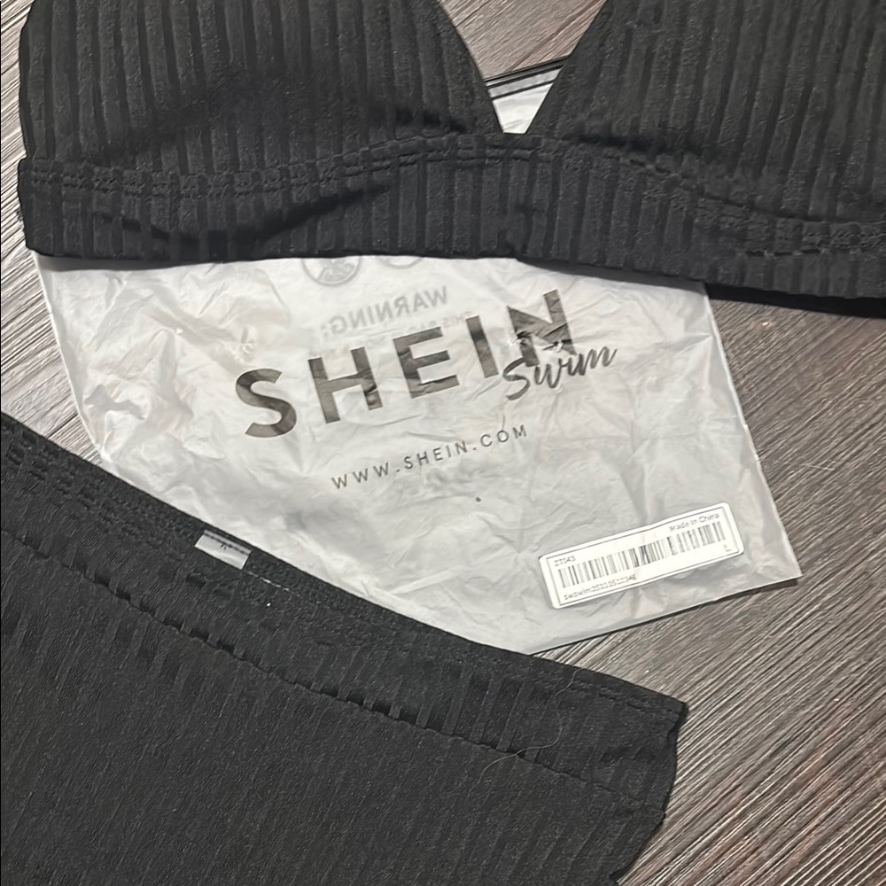 SHEIN Black Ribbed Bikini Set - Picture 3 of 4